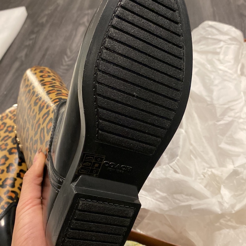 New coach rain boots - Picture 4 of 4